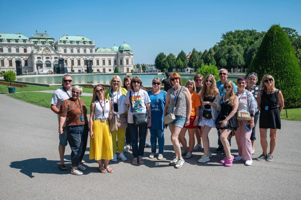 Instagram post from guide.in.vienna. This post is in position 5.